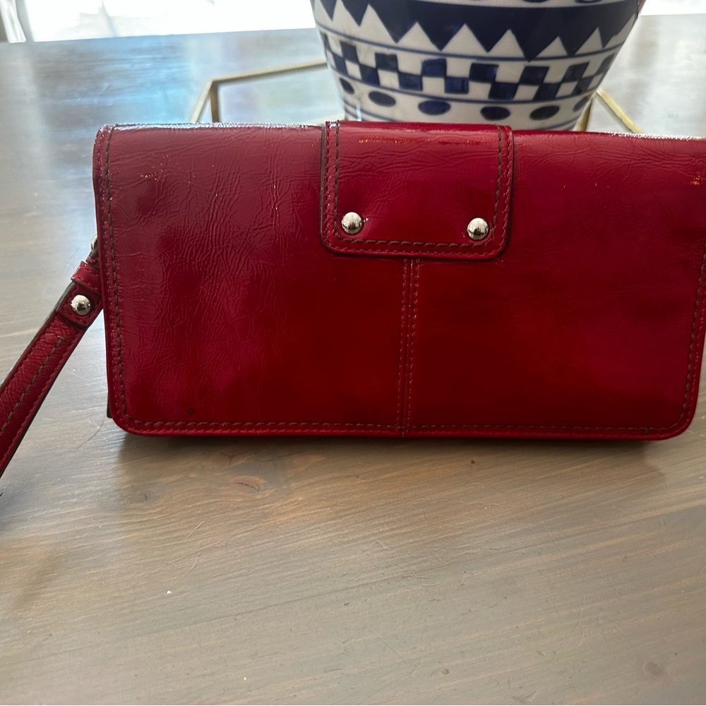 Red Coach wrislet